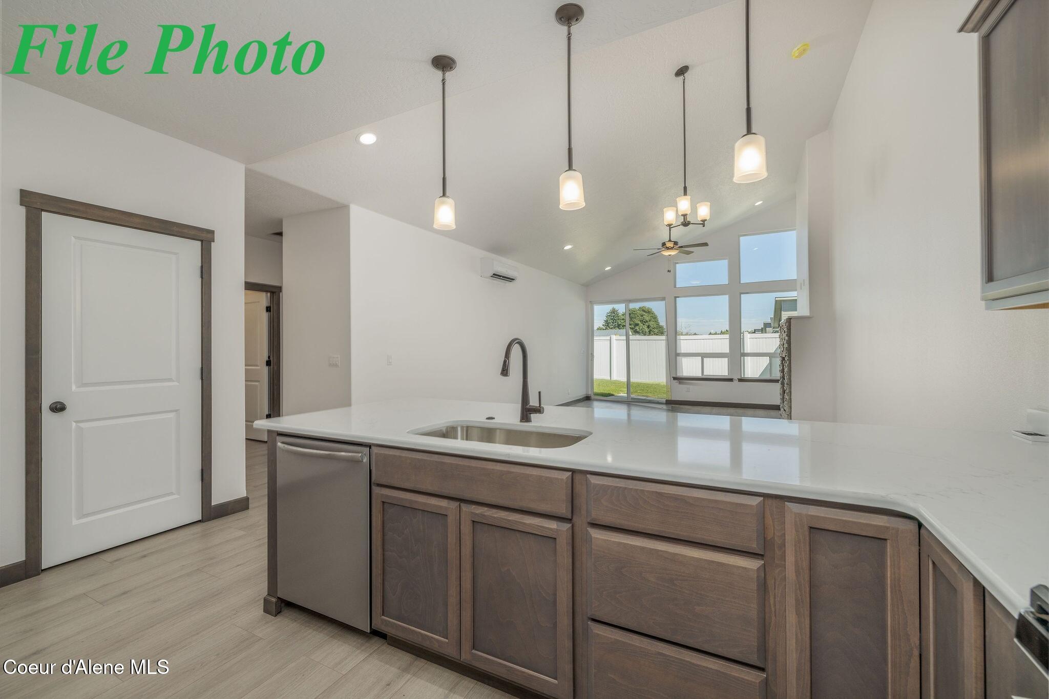 7687 N Mocha Lp, Coeur d'Alene