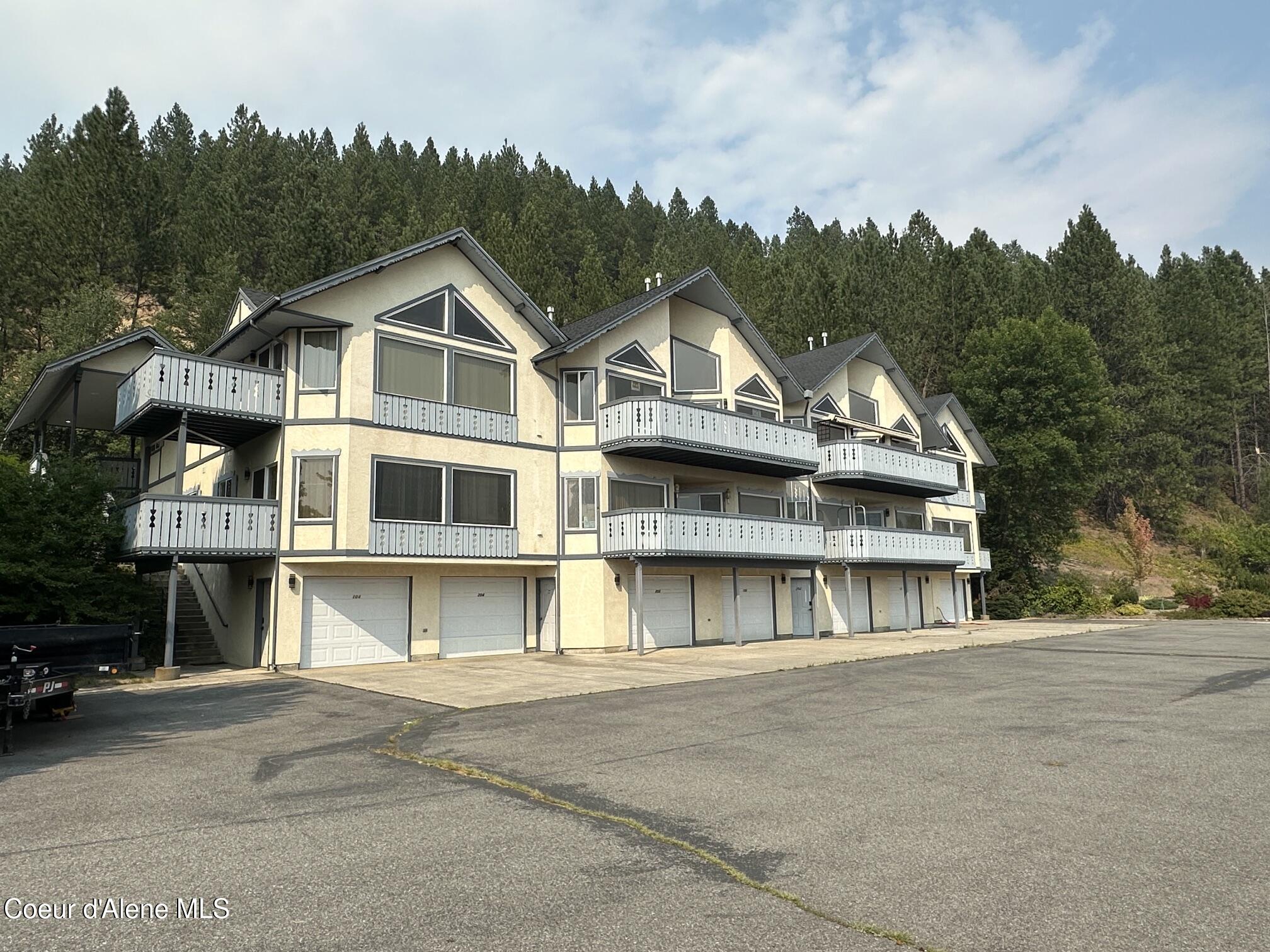 75 Silver Ridge CIR, 203