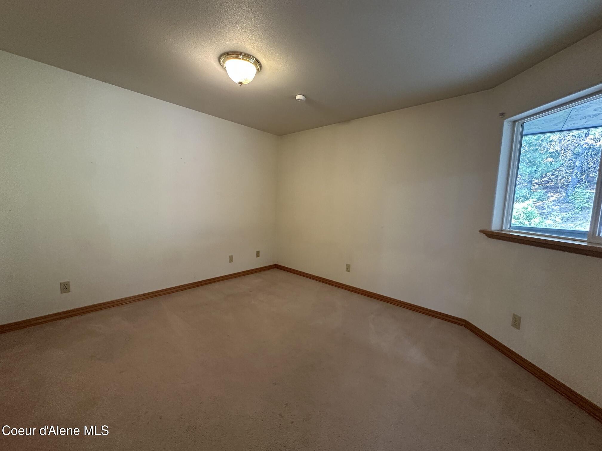 75 Silver Ridge CIR, 203