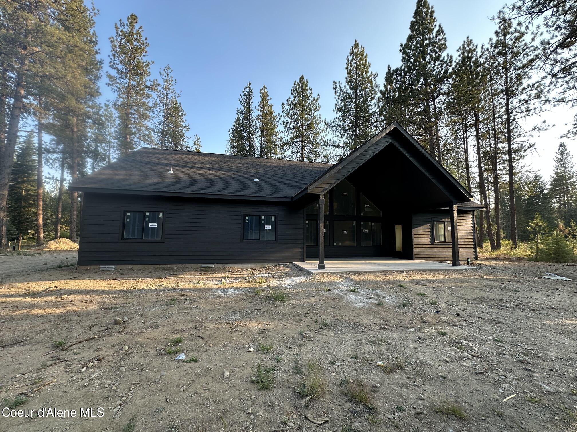 2663 W Seasons Rd