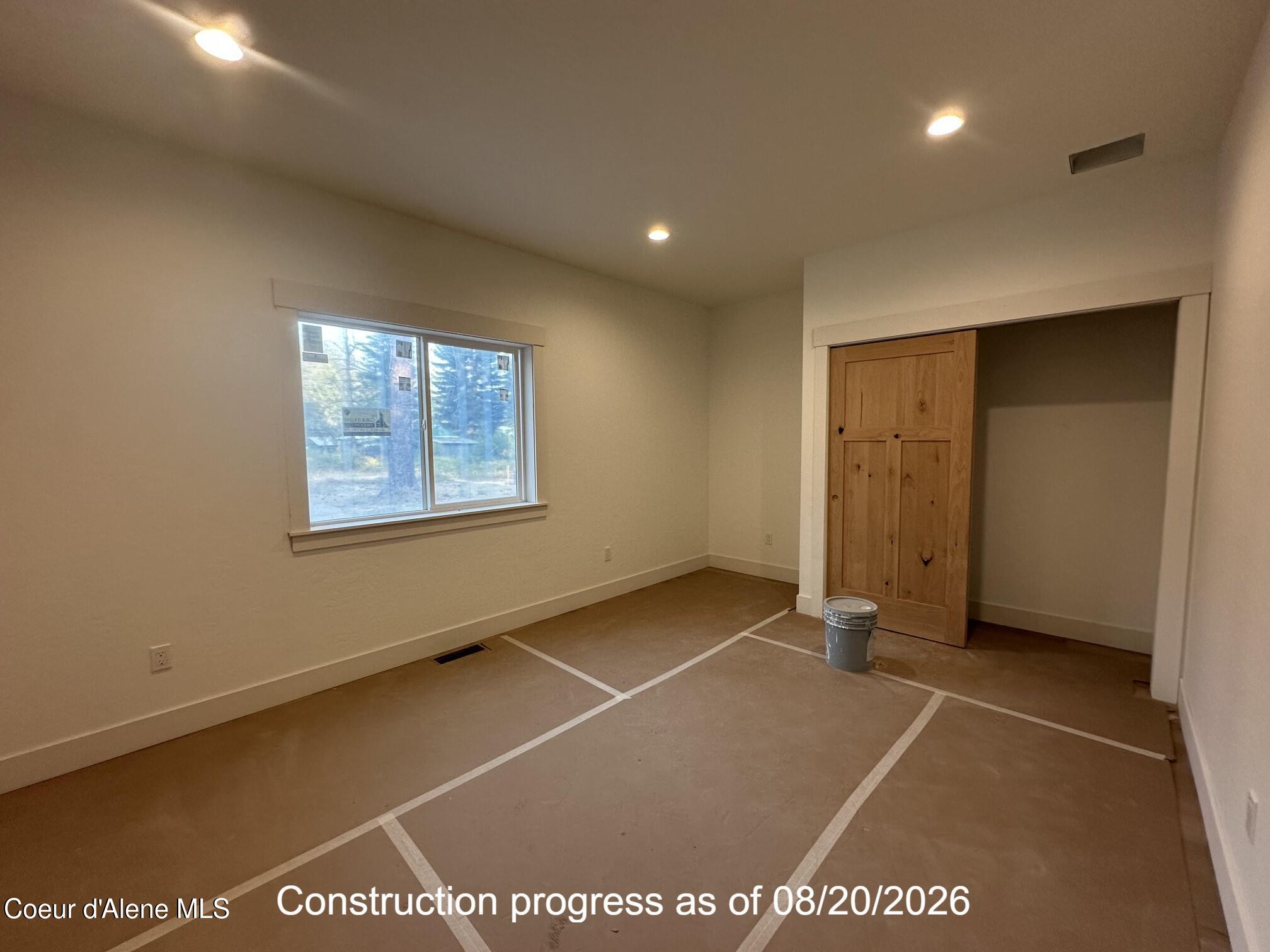 2663 W Seasons Rd
