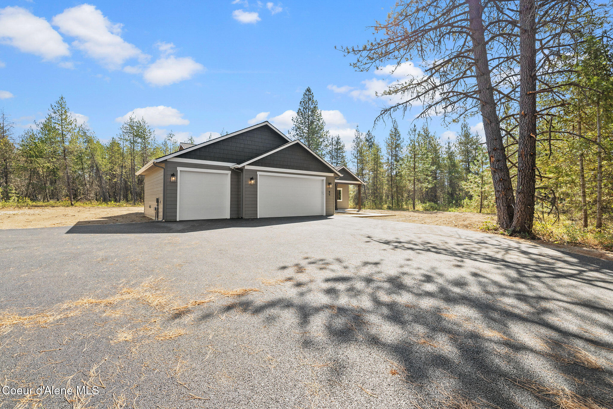 95 Wyatt Ln