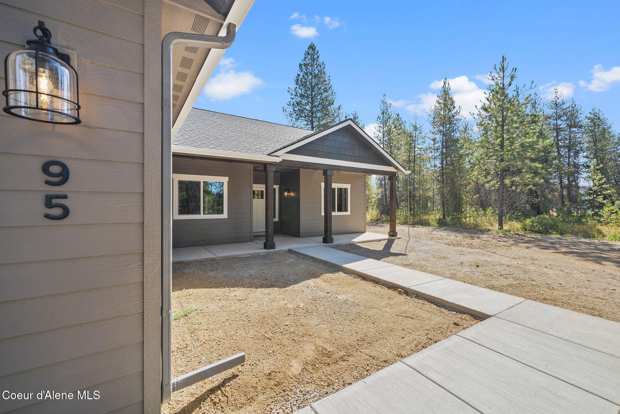 95 Wyatt Ln