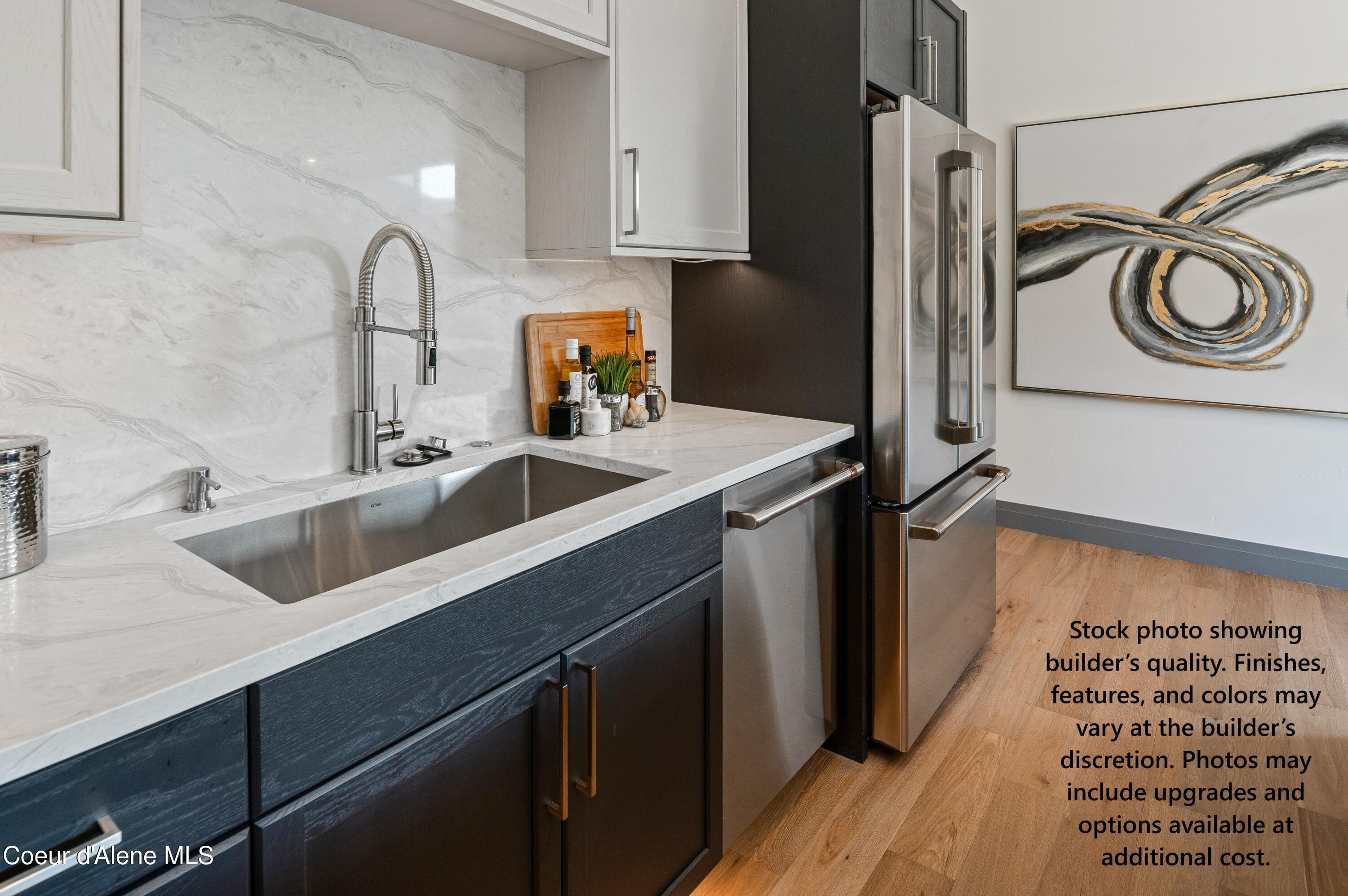 2165 W Bellerive Ln, Coeur d'Alene