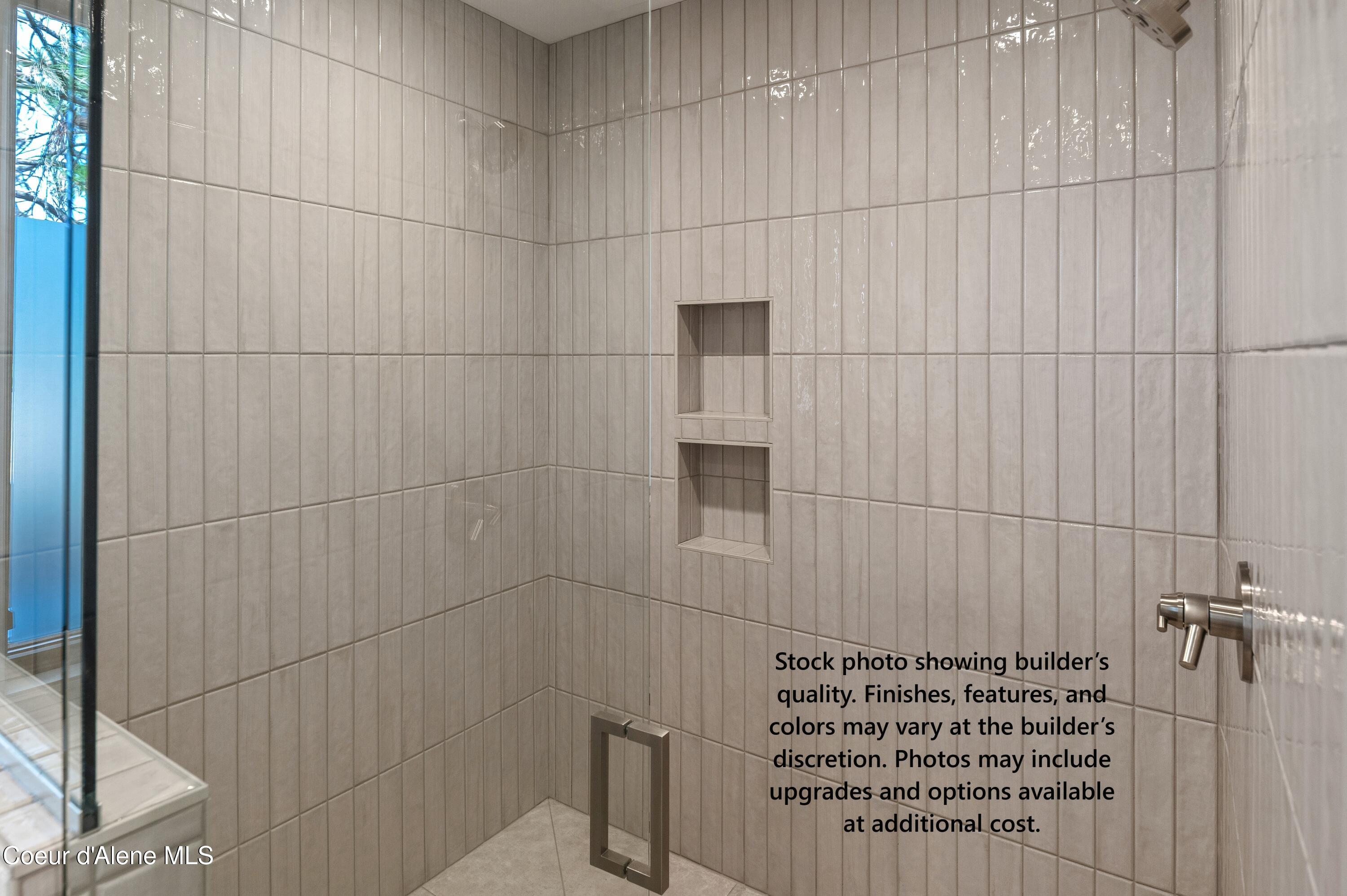 2165 W Bellerive Ln, Coeur d'Alene