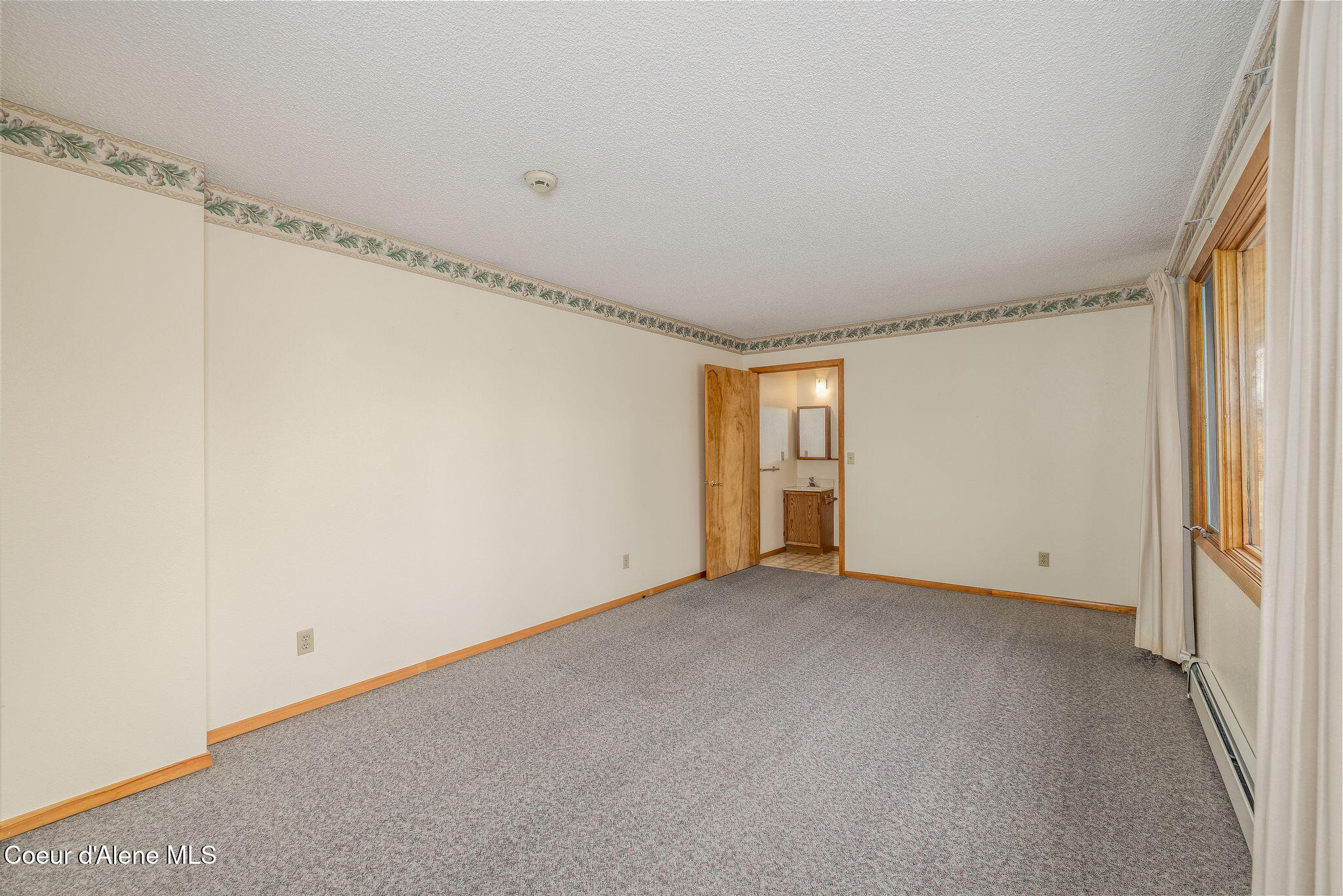 910 E Birch AVE, Coeur d'Alene