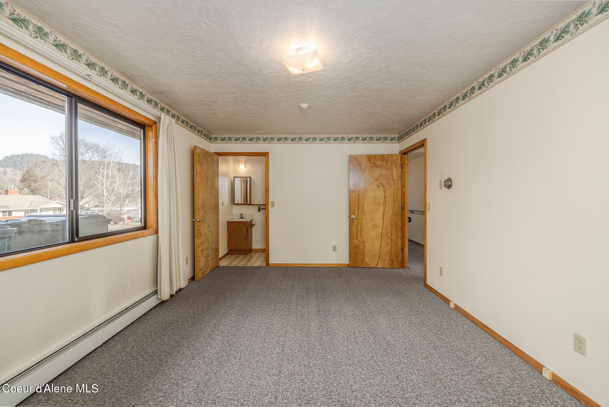 910 E Birch AVE, Coeur d'Alene