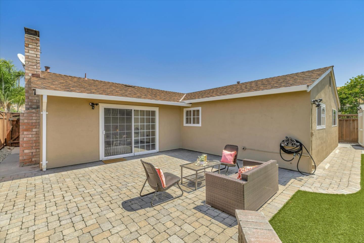 3887 Regaby Place CT