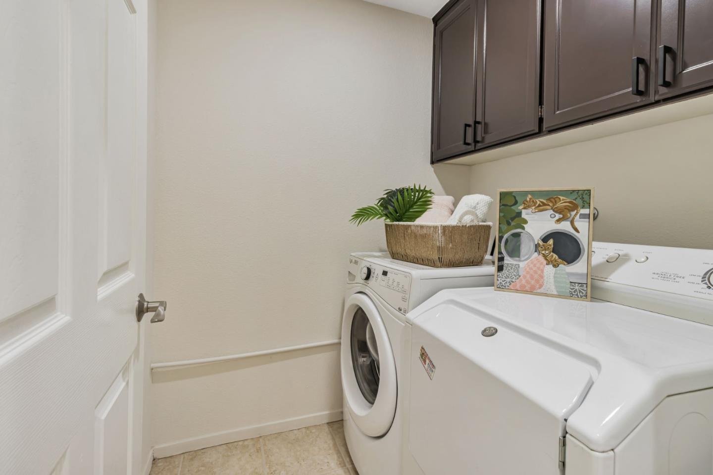 3642 Jasmine Circle