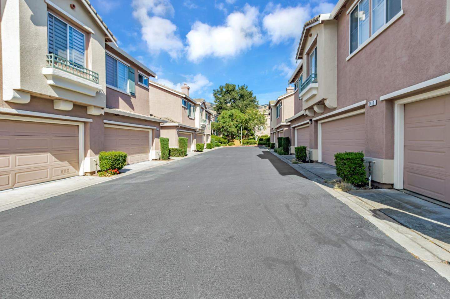 3642 Jasmine Circle