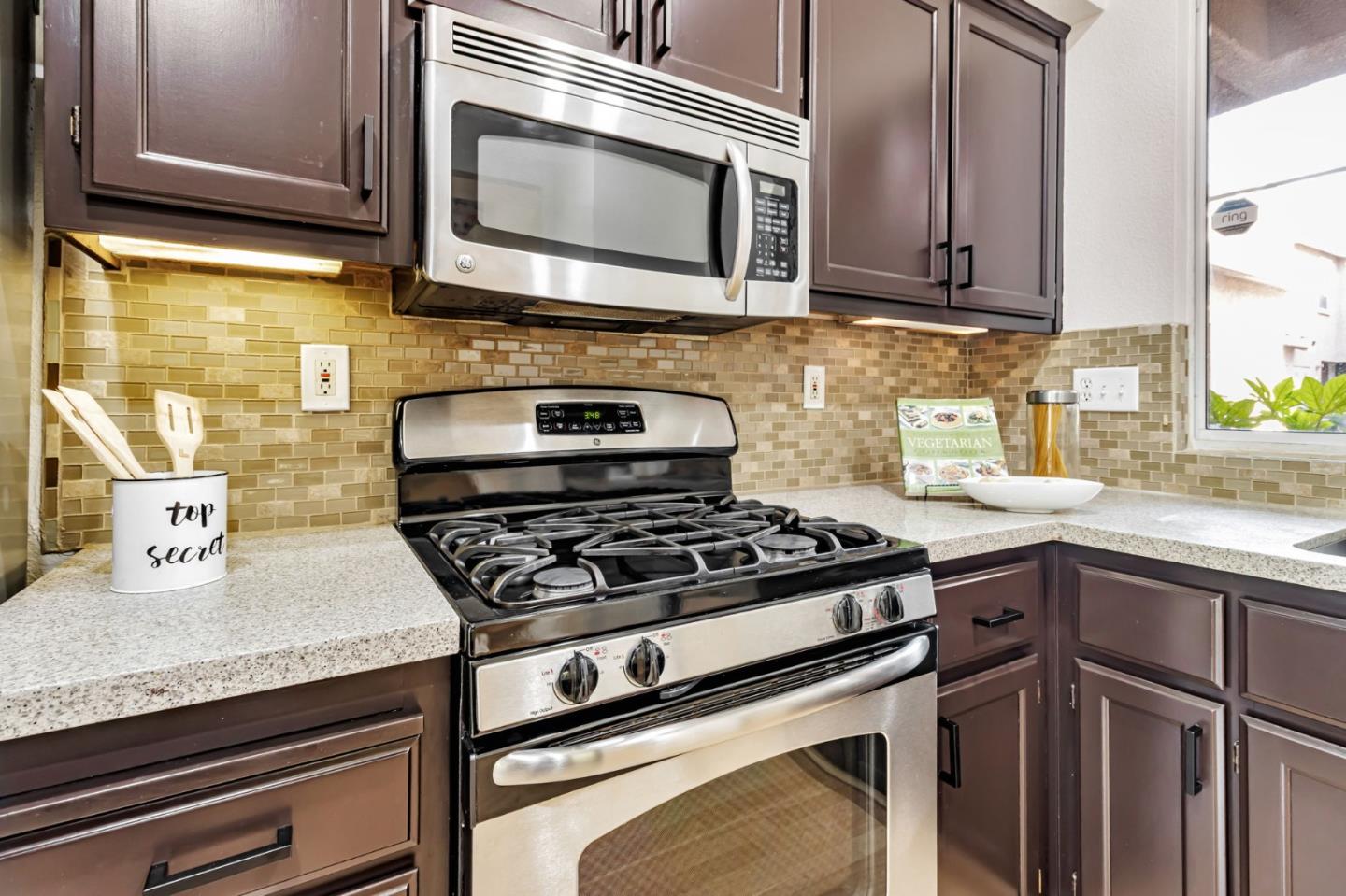 3642 Jasmine Circle