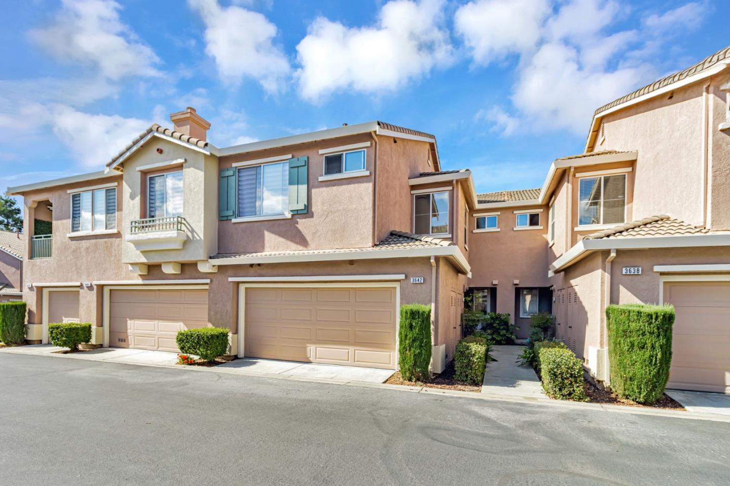 3642 Jasmine Circle