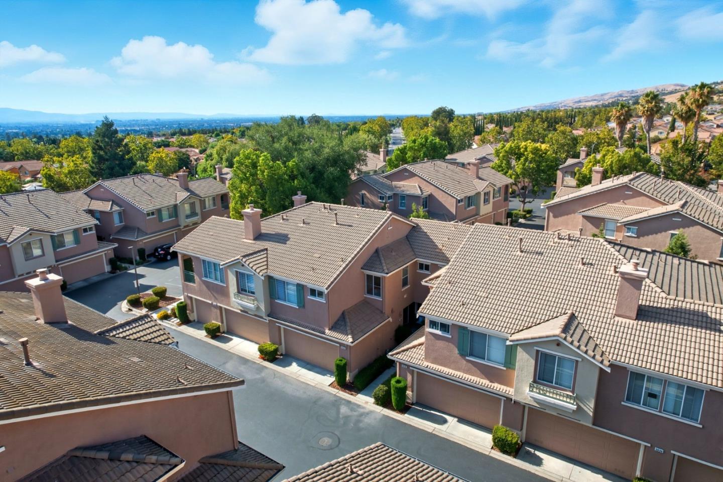 3642 Jasmine Circle