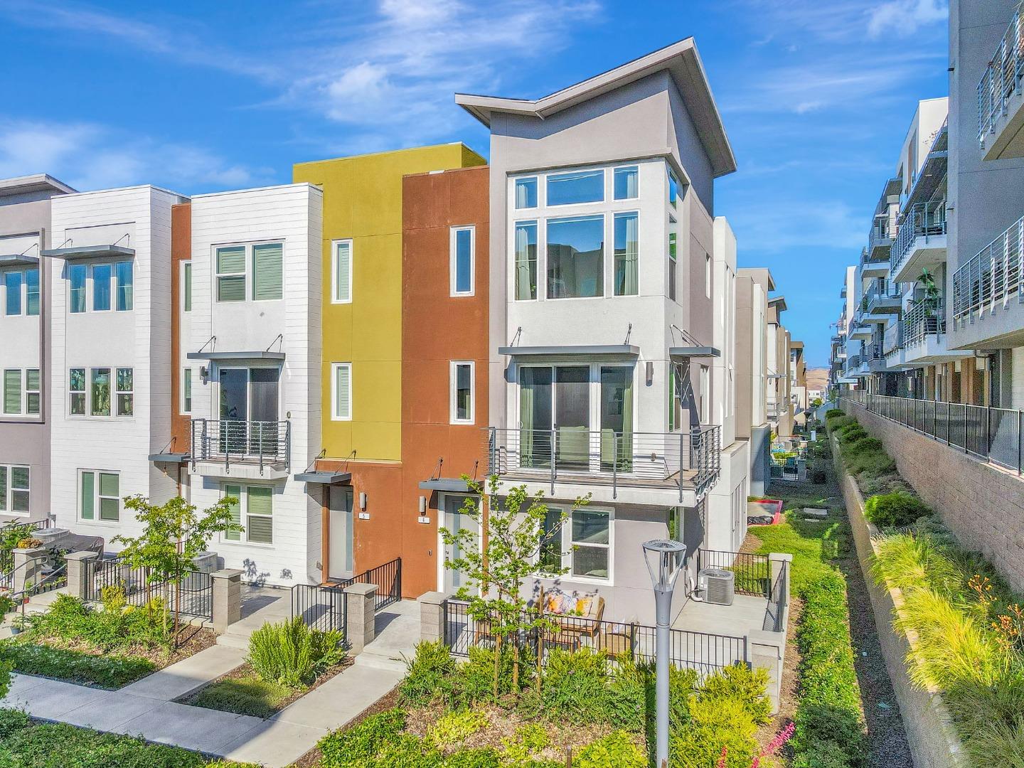 298 Agustin Narvaez Street 6