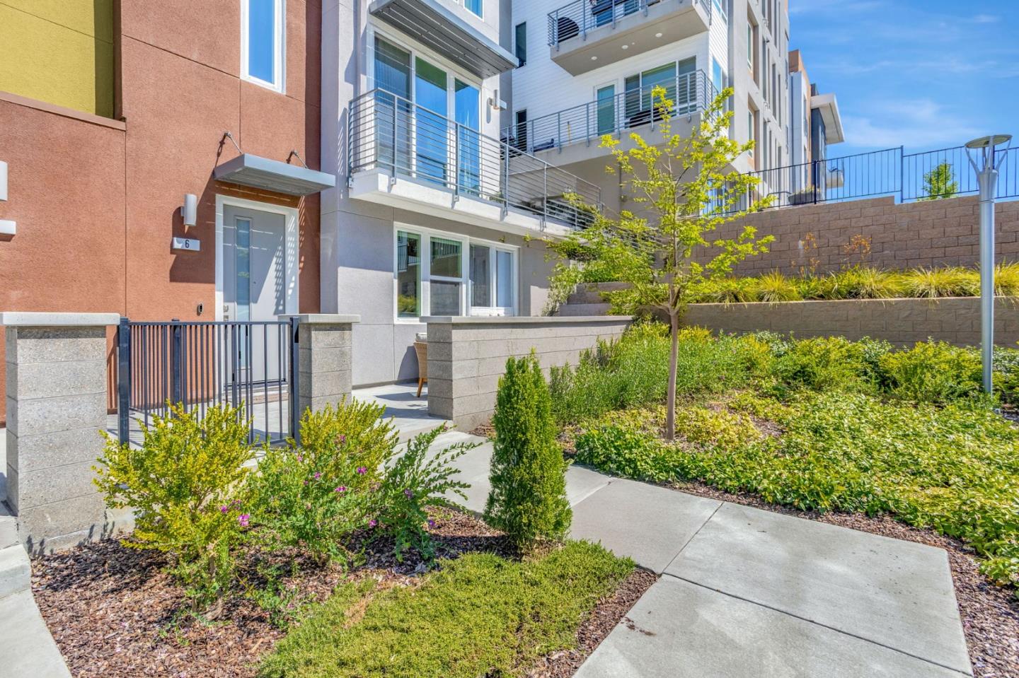 298 Agustin Narvaez Street 6