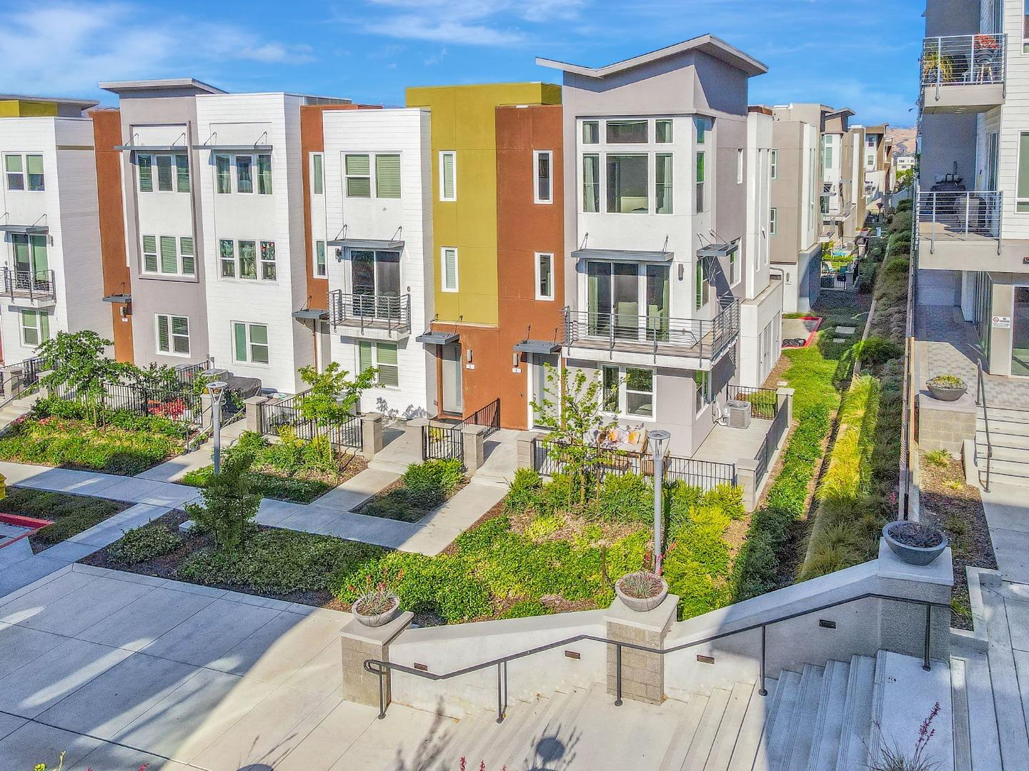 298 Agustin Narvaez Street 6