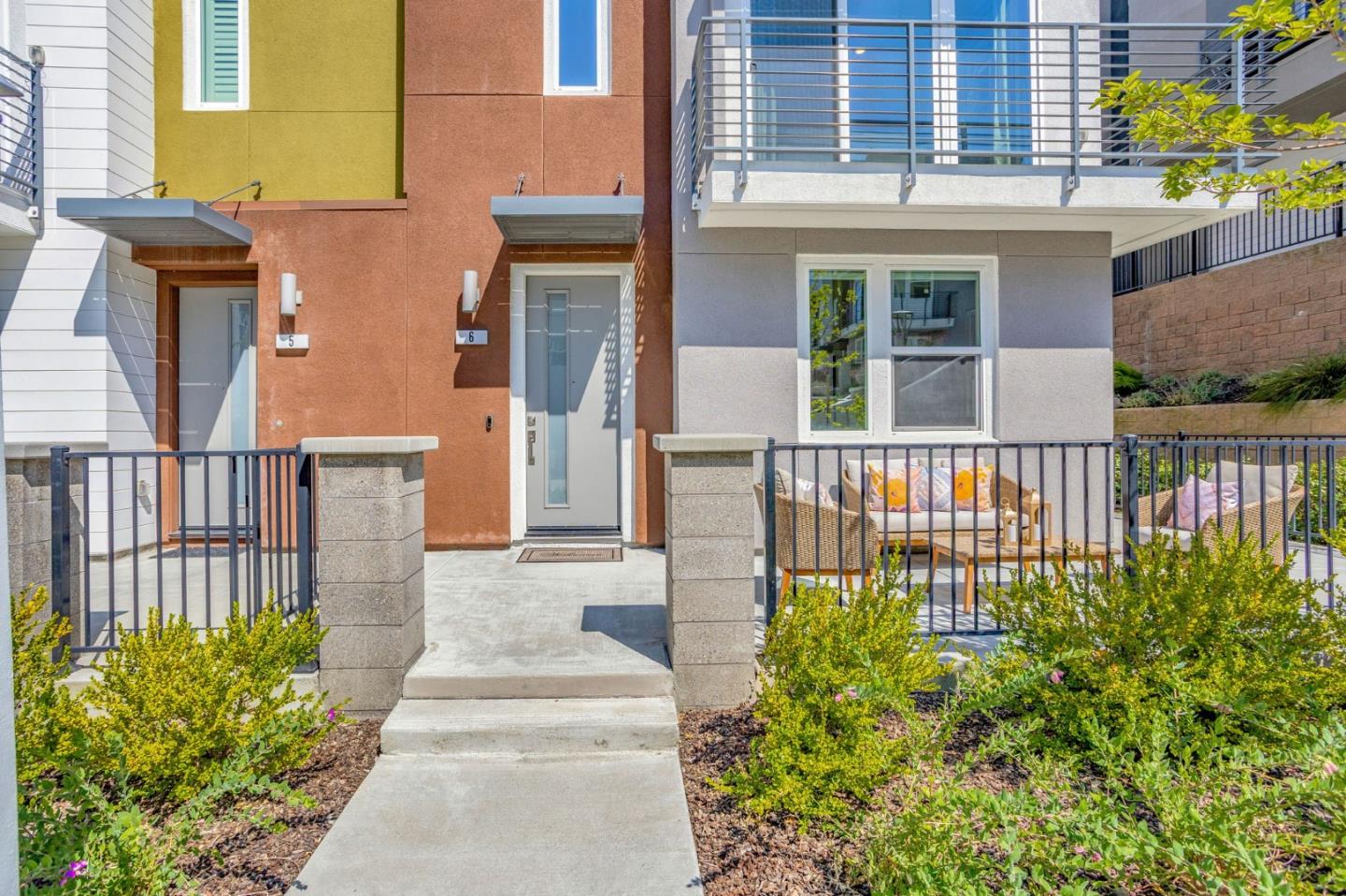 298 Agustin Narvaez Street 6