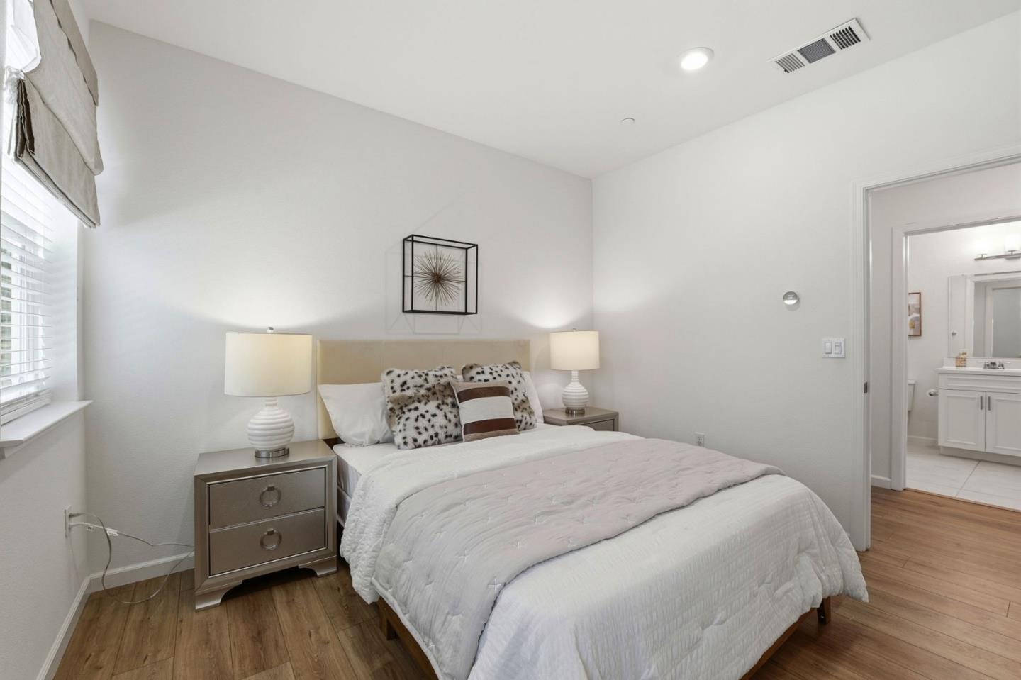 3078 Empoli Lane 5