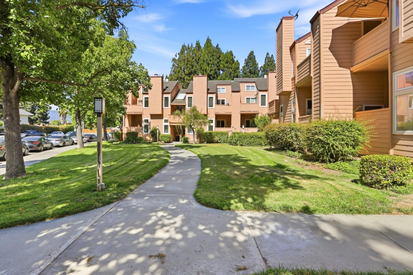 5392 Borneo CIR