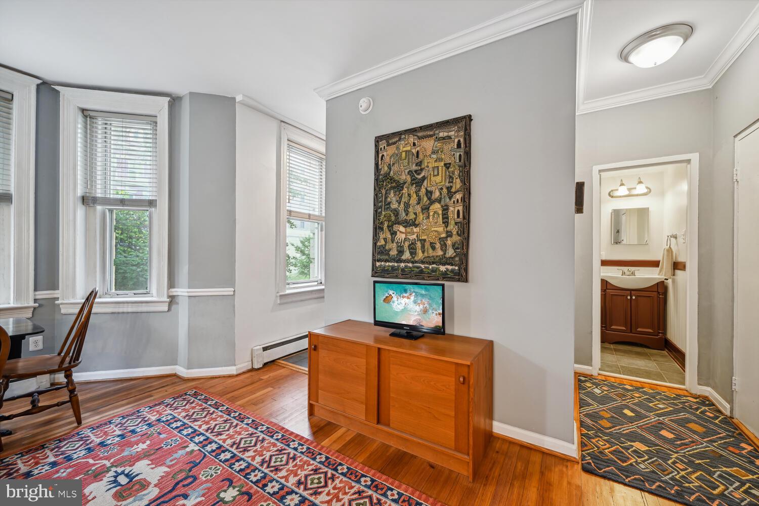 1831 Belmont ROAD NW Unit: 201
