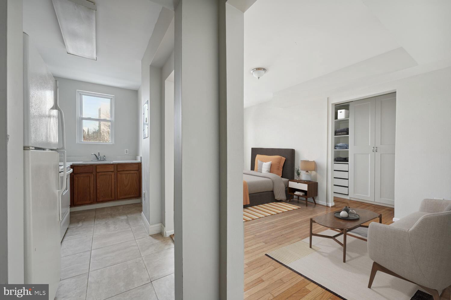 1458 Columbia Rd NW #300