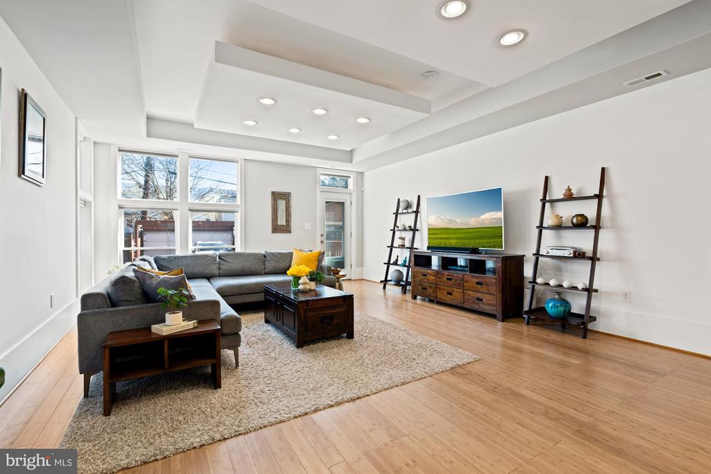 516 Shepherd St NW #2