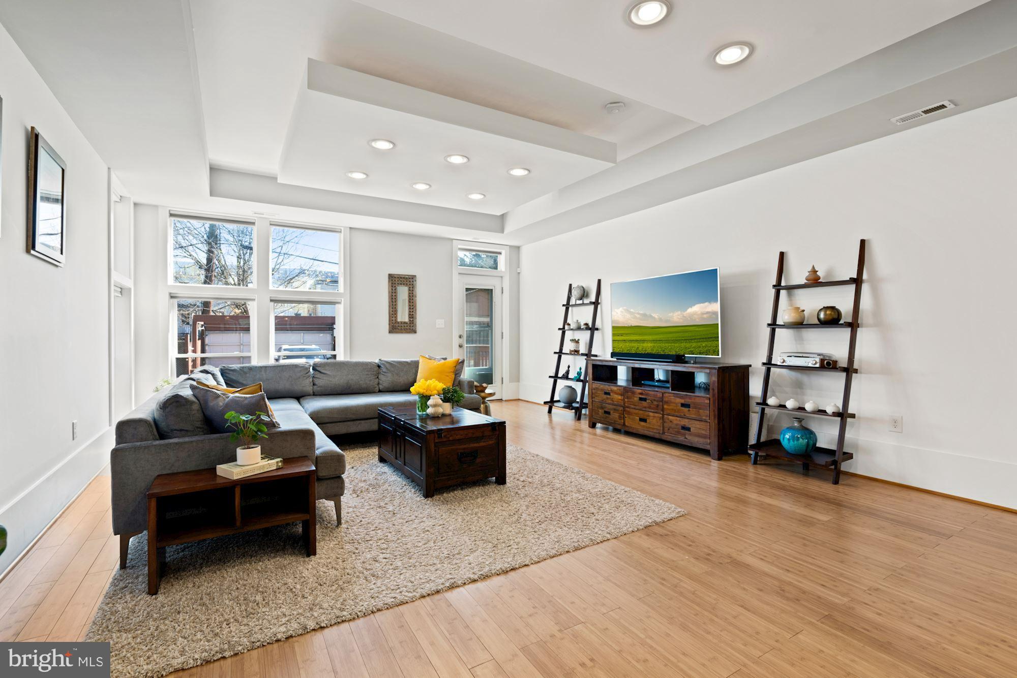 516 Shepherd St NW #2