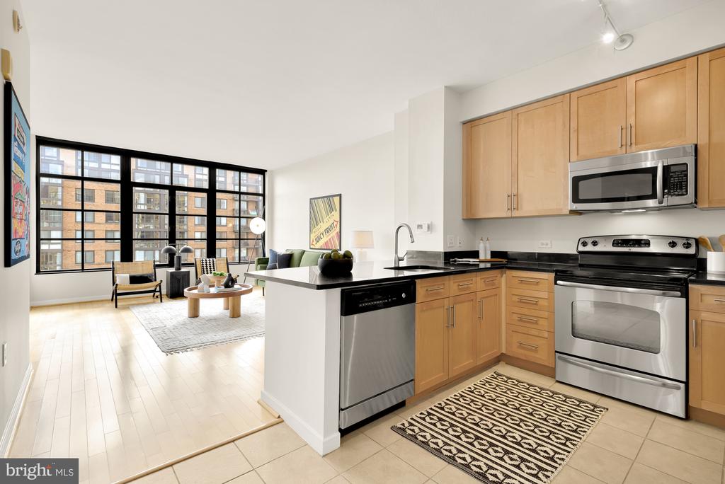 437 New York Ave NW #906