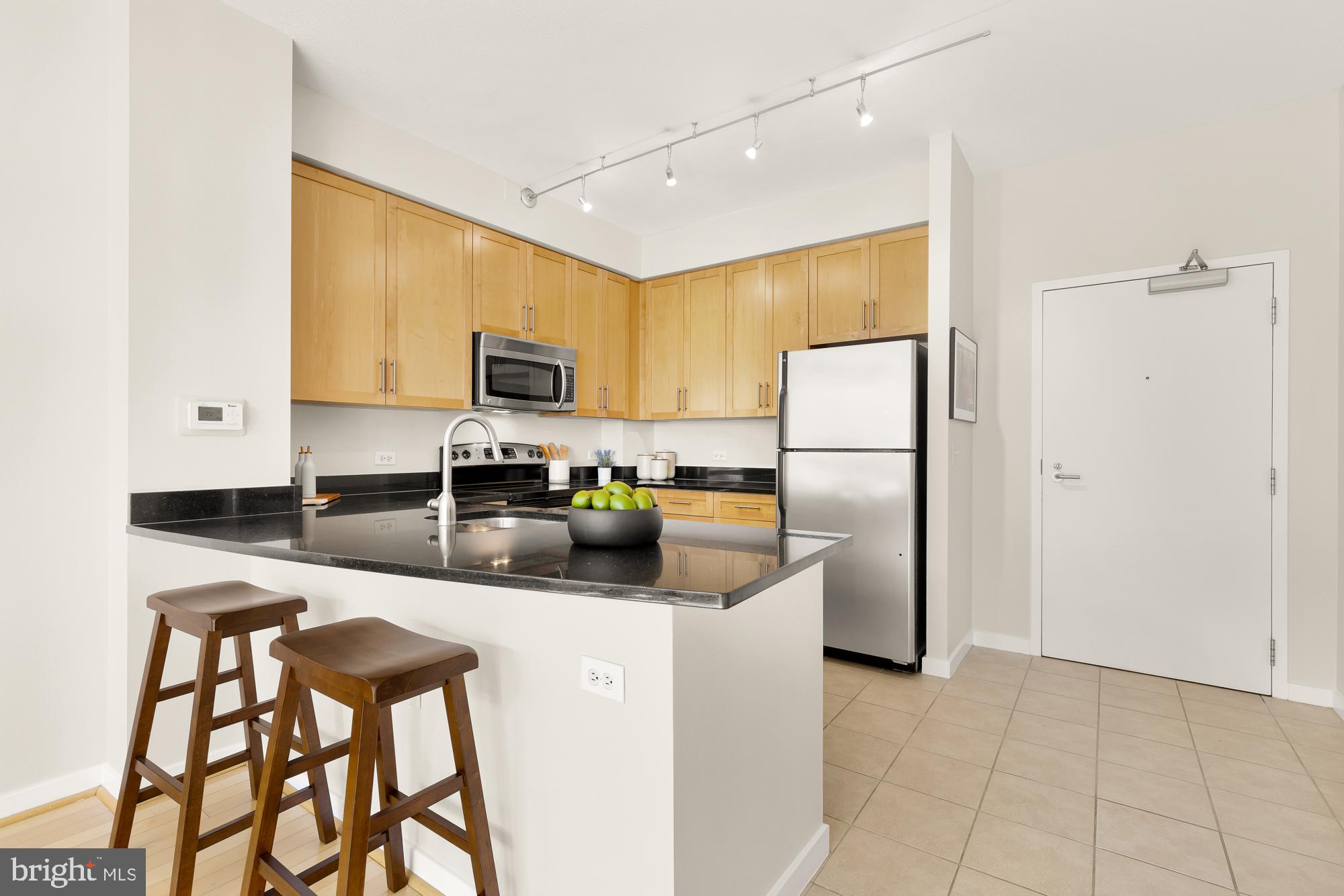 437 New York Ave NW #906