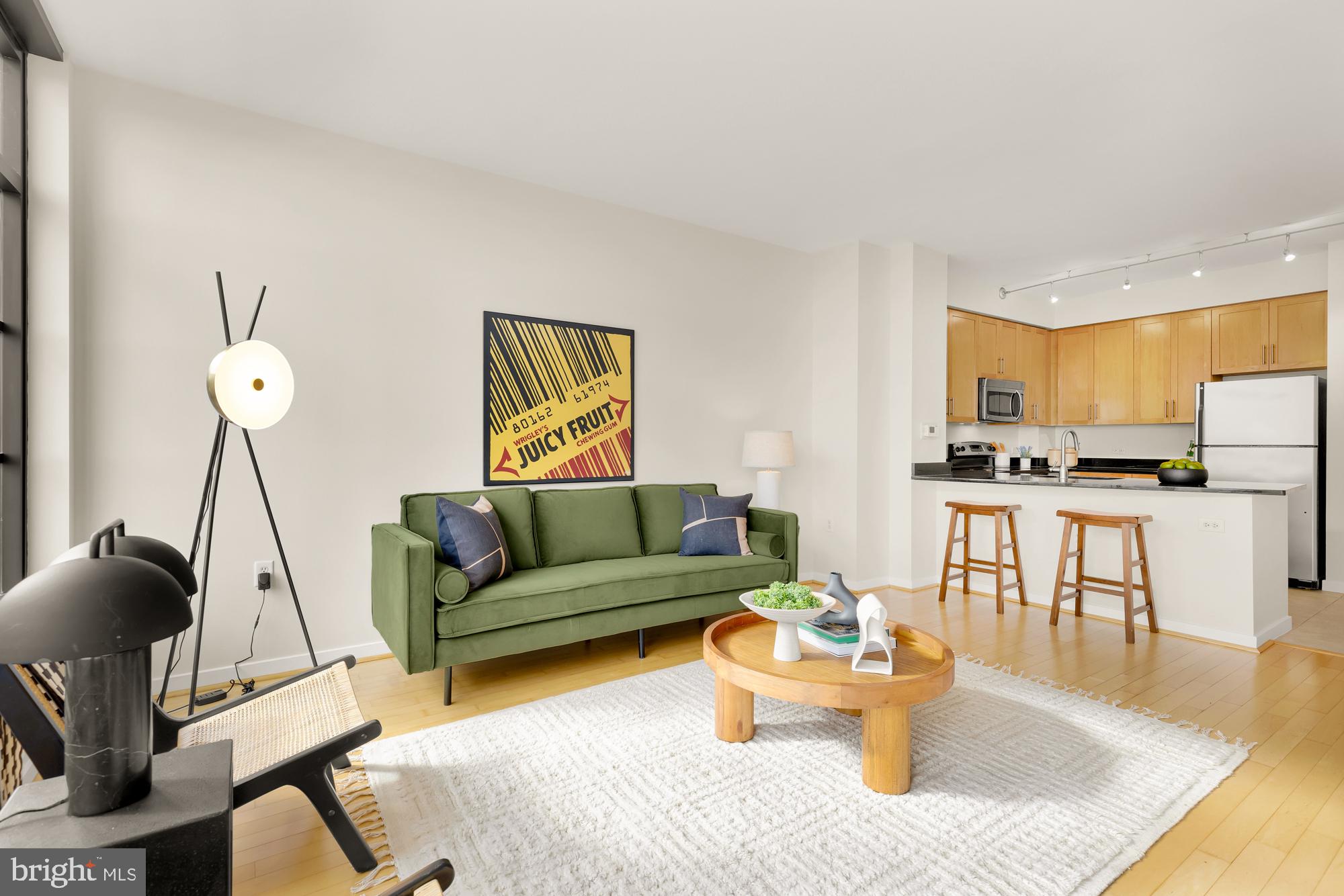 437 New York Ave NW #906