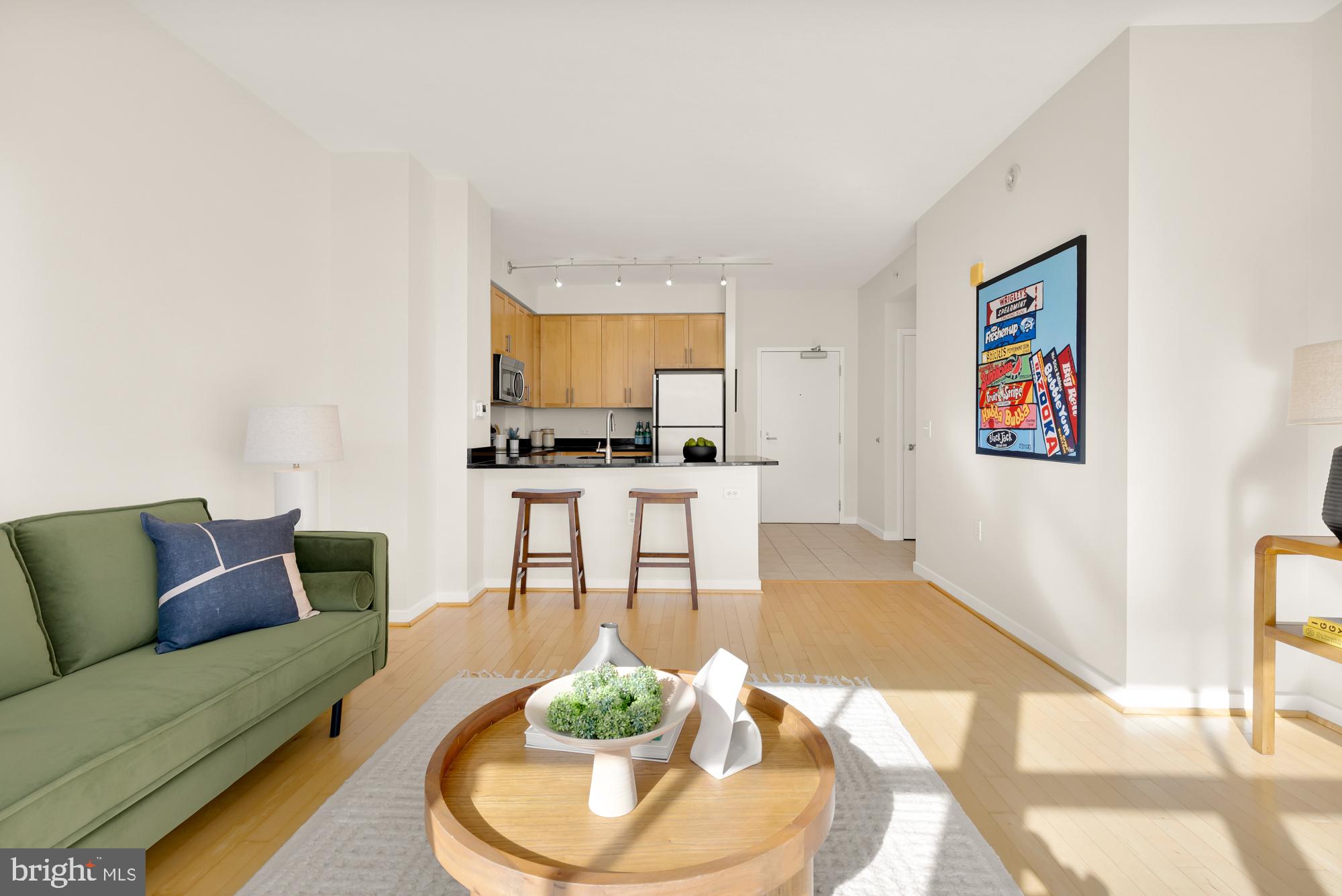 437 New York Ave NW #906