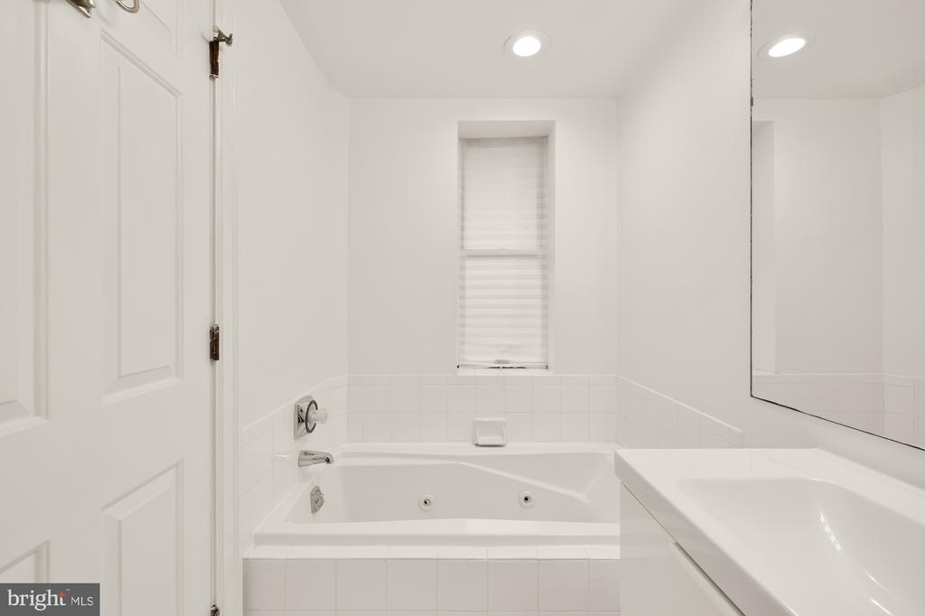 2023 KALORAMA RD NW #1