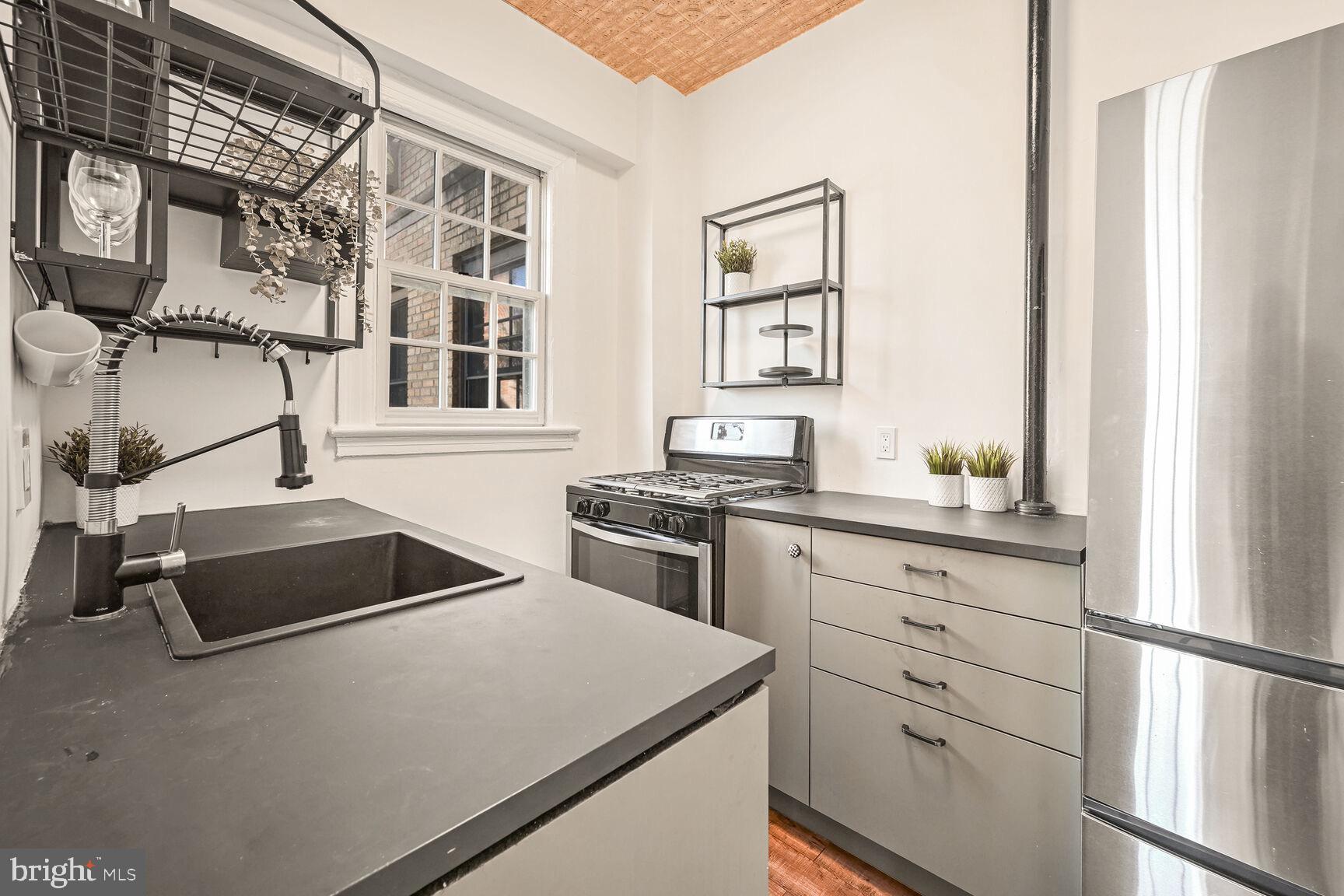 2032-2040 Belmont Rd NW #510