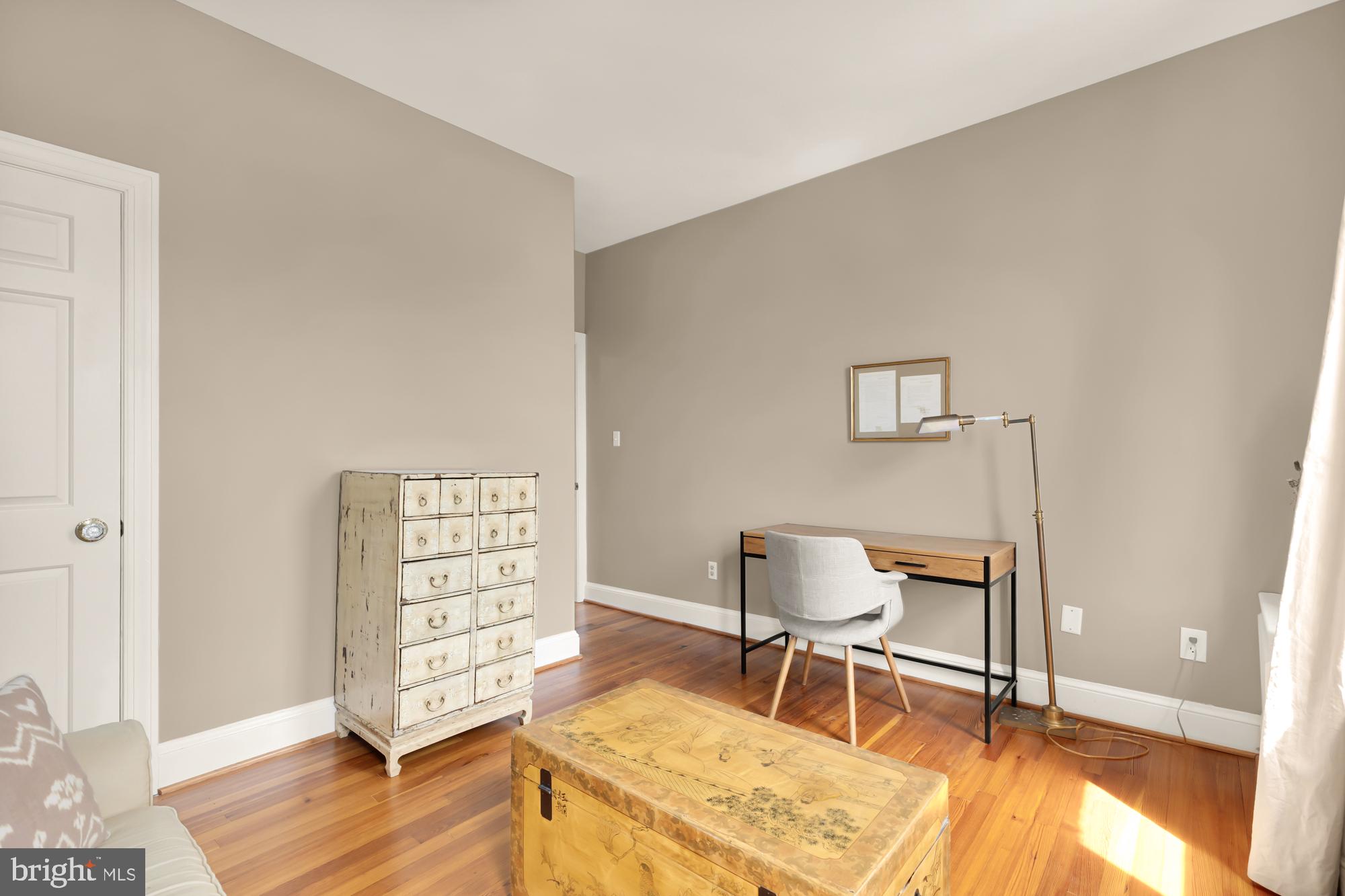 1824 S St NW #403