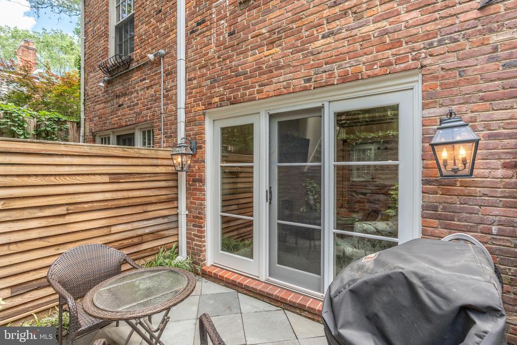 4 Pomander Walk NW
