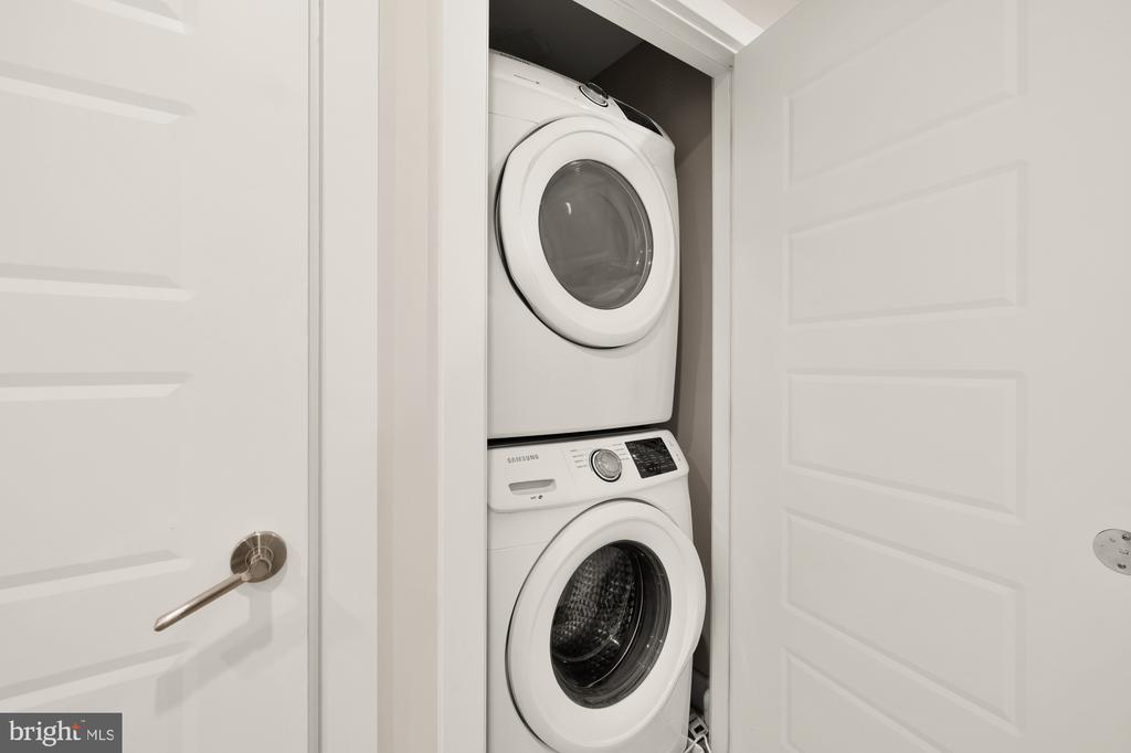 614 I ST NE #2