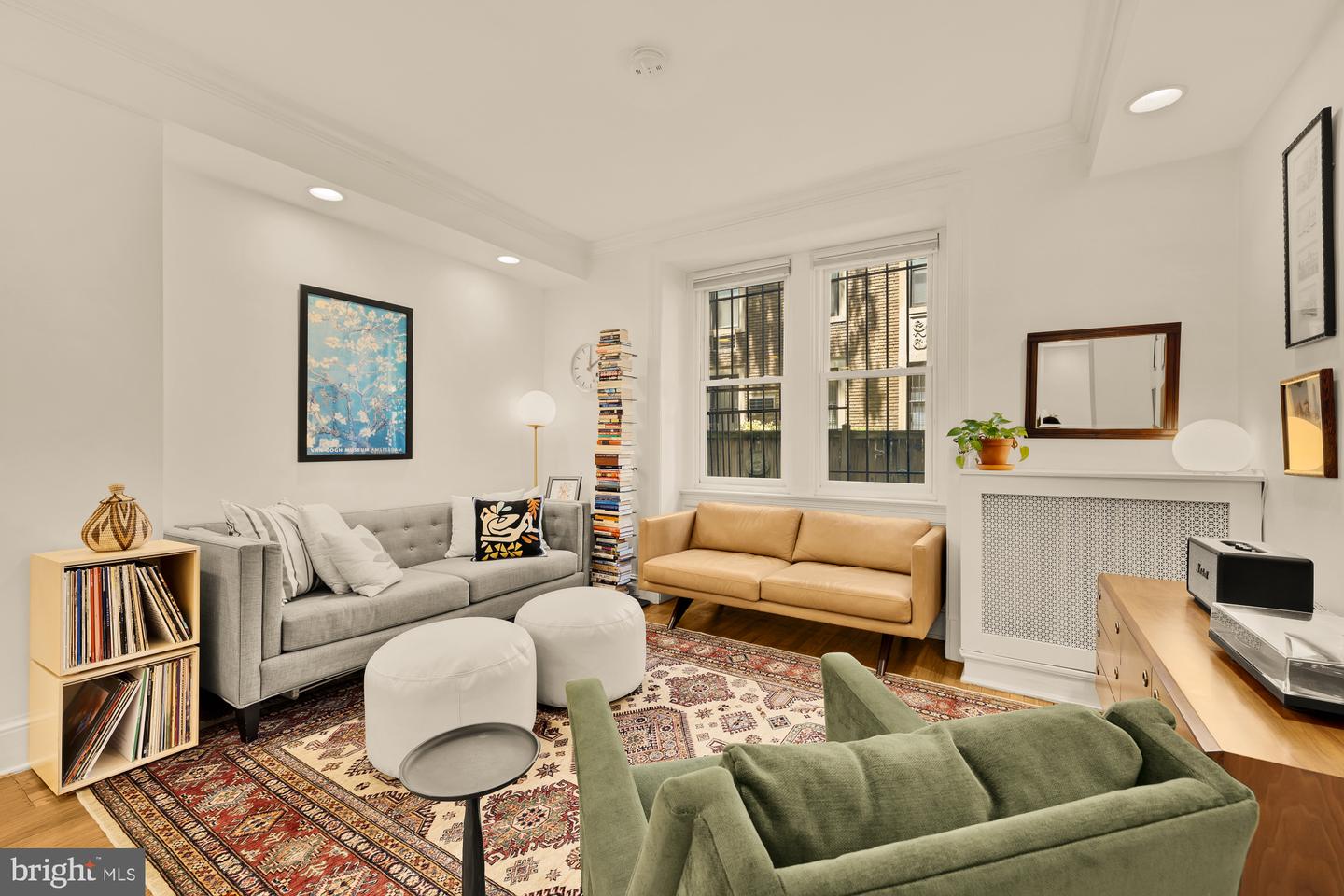 1901 Columbia Rd NW #105
