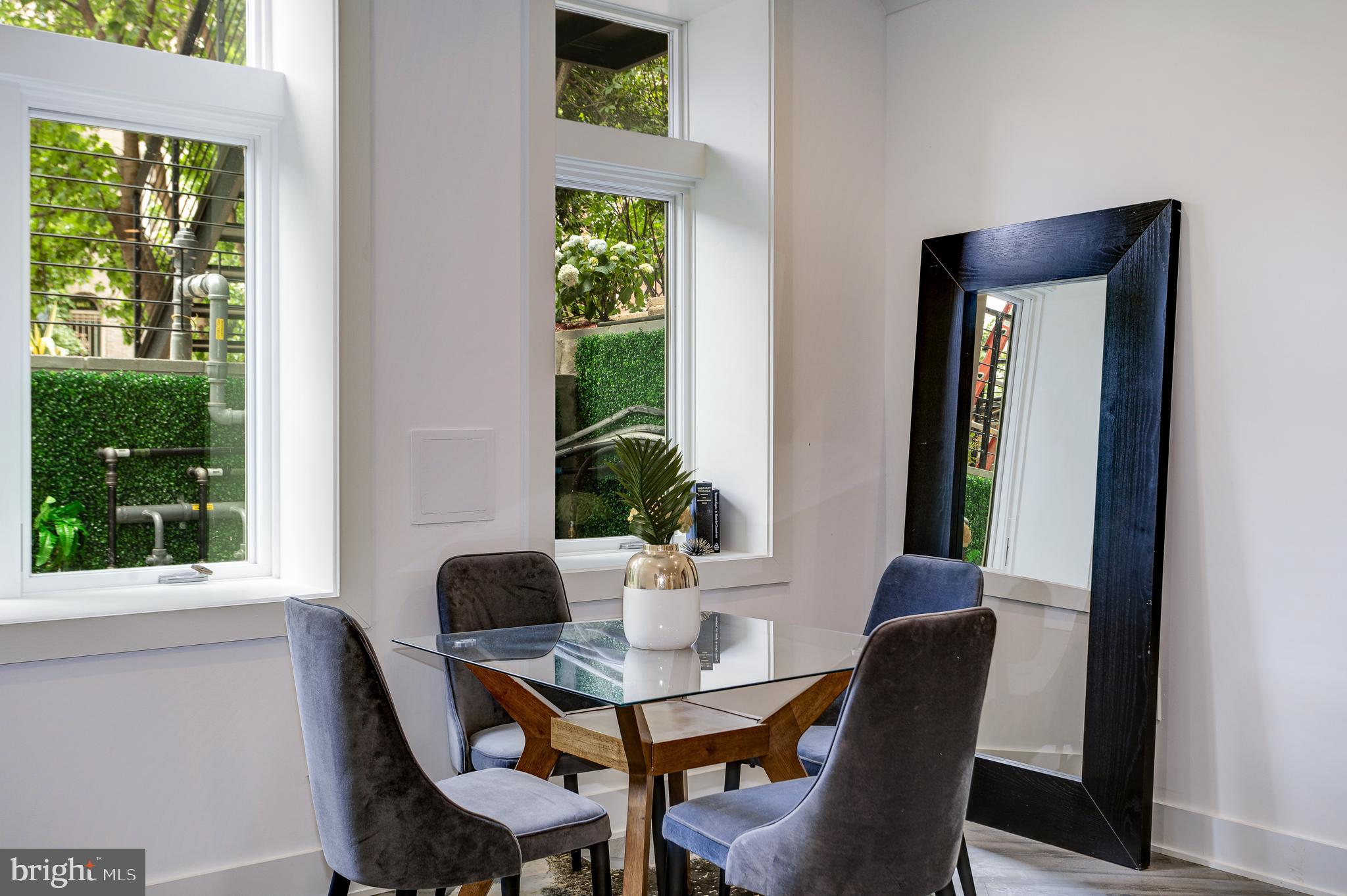 2429 ONTARIO RD NW #1