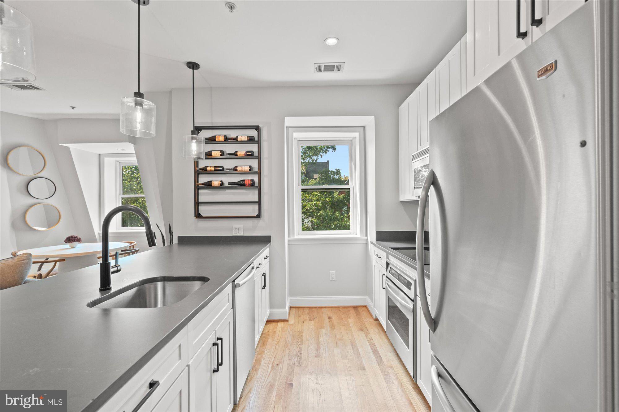 1407 15TH STREET NW 4