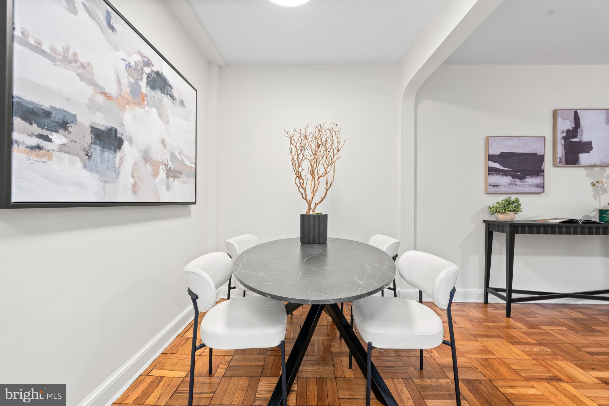 2803 CORTLAND PLACE NW 206