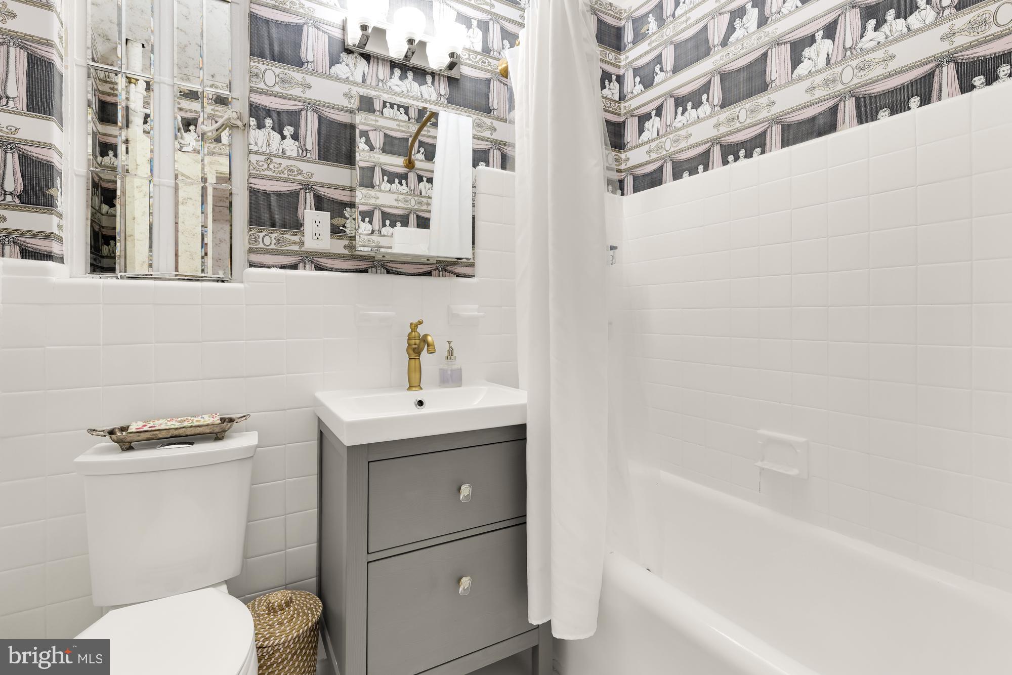 2040 BELMONT ROAD NW 628