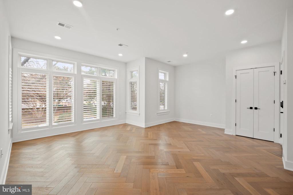 4315 HARRISON STREET NW UNIT #5