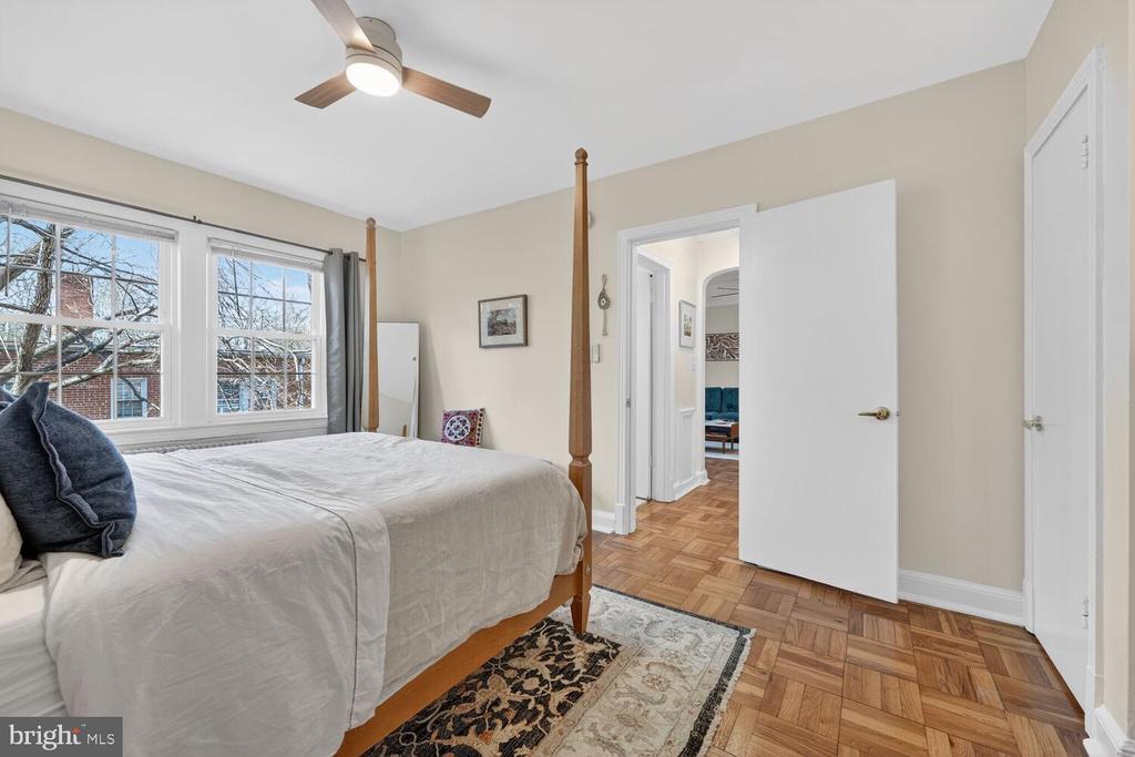 2803 CORTLAND PLACE NW 306