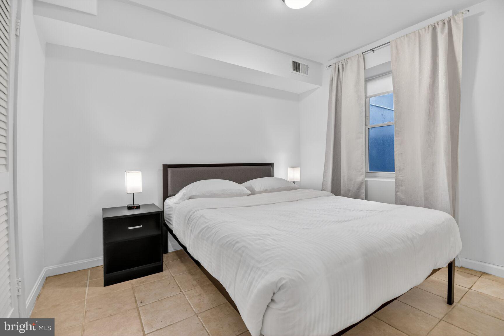 1339 CORCORAN STREET NW B