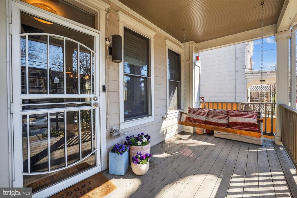 513 JEFFERSON STREET NW Unit: 1