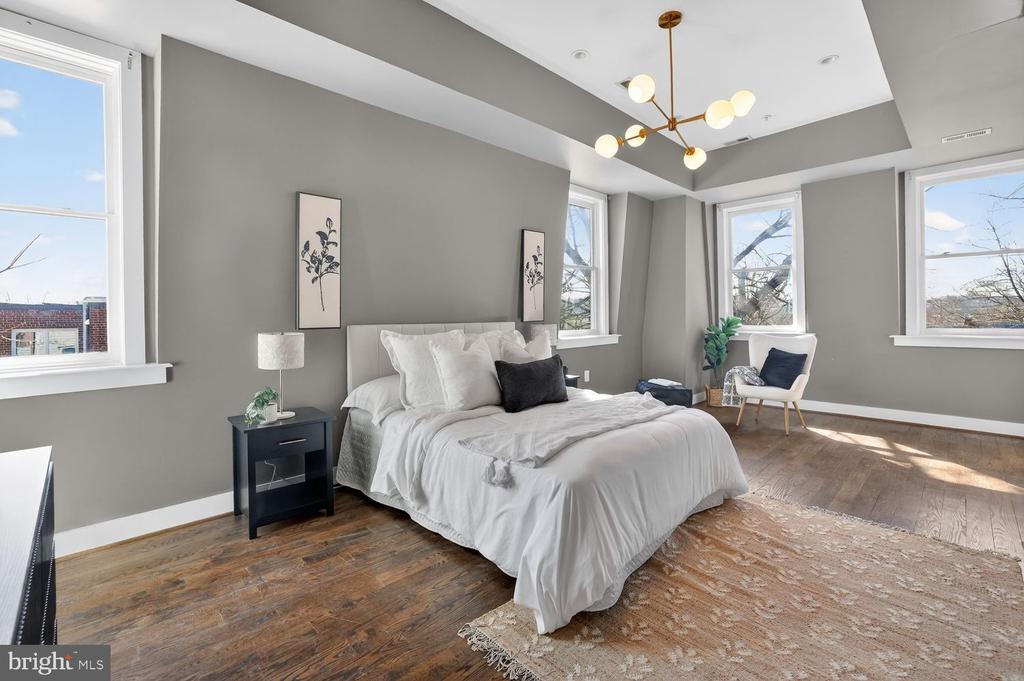 513 JEFFERSON STREET NW Unit: 1