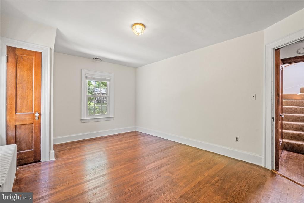 4906 46TH STREET NW