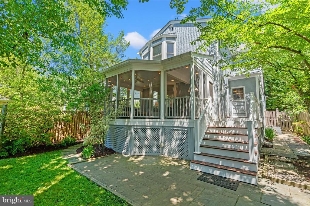 4906 46TH STREET NW
