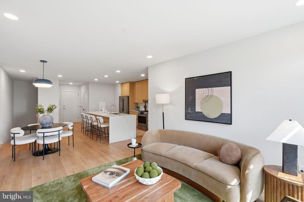 1309 E STREET SE Unit: 20