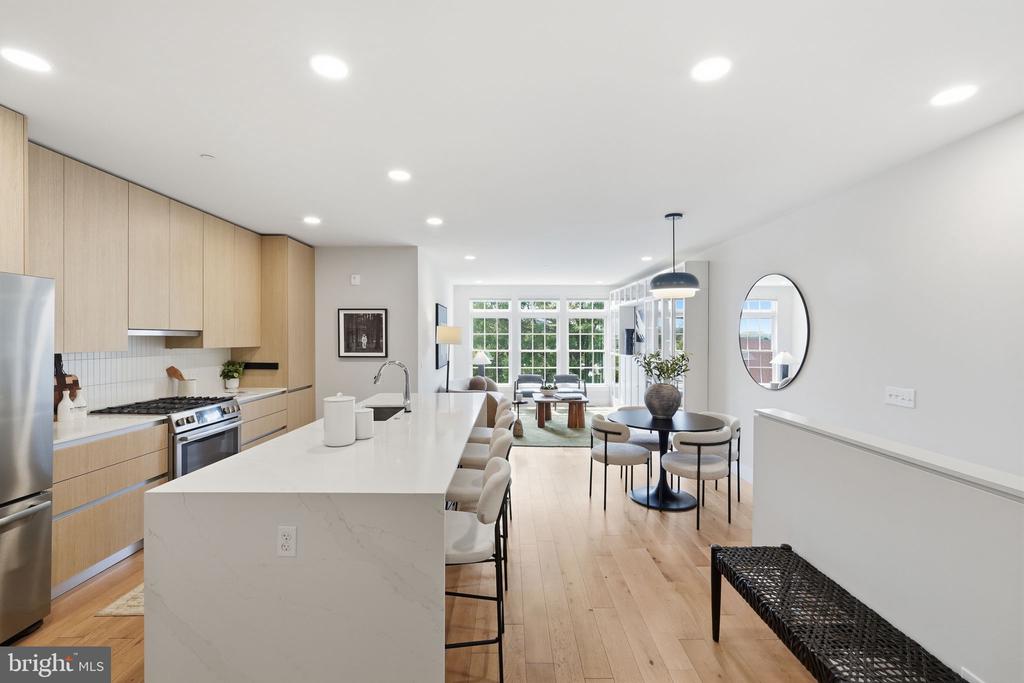 1309 E STREET SE Unit: 20